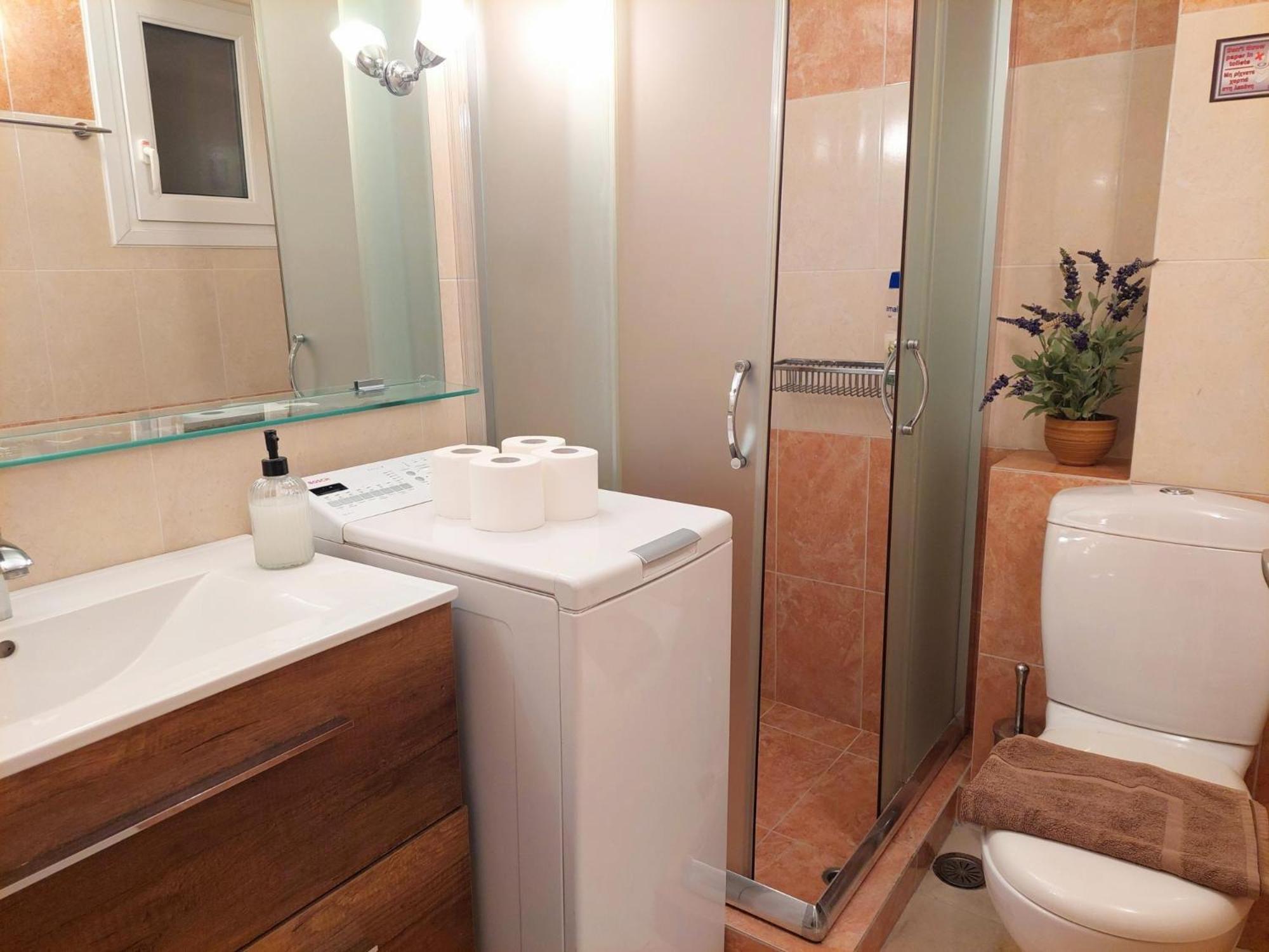 Lovely Apartment In Athens Center Ngoại thất bức ảnh